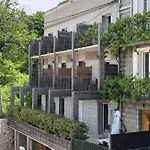 A Fontana Hotel